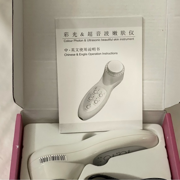 Ultrasonic IPL import light to enhance the facial wrinkles and skin cleanser​ - Picture 4 of 5